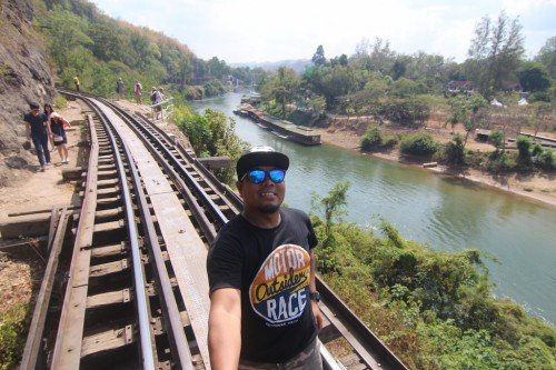 Pengalaman Keretapi Di Kwai River Bridge Kanchanaburi