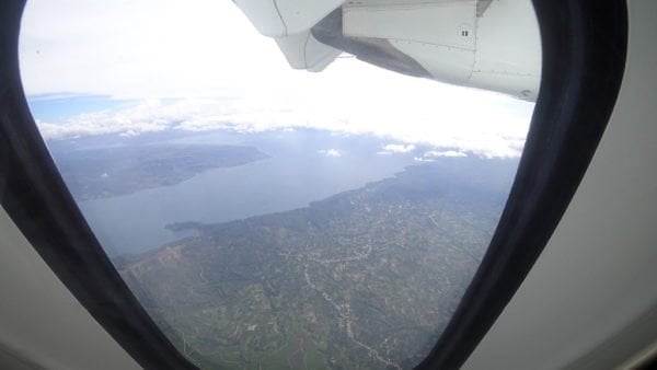 Pengalaman Naik Garuda Airlines Di Lapangan Terbang Silangit Sumatera