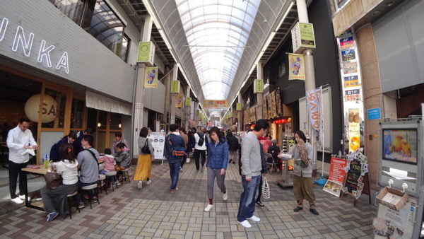asakusa nakamise shopping street tokyo