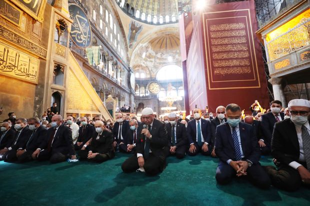 Sejarah Hagia Sophia Turki Kini Kembali Menjadi Masjid 1