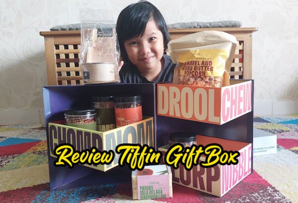 tiffin store gift box