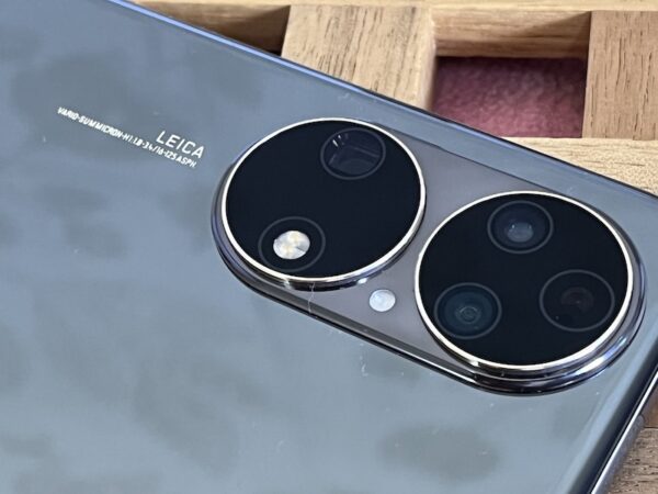 Unboxing Smartphone Huawei P50 Leica Camera